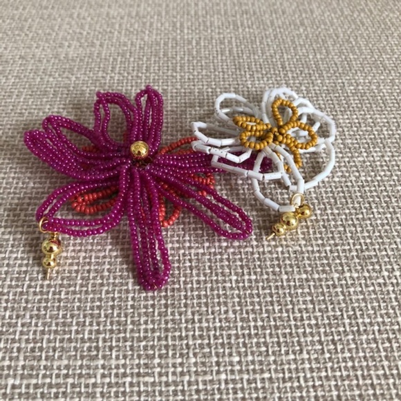 Cult Gaia Avis Earrings - Picture 5 of 5